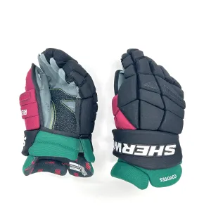 Sherwood Rekker Legend Pro - NHL Pro Stock Glove - Arizona Coyotes (Black/Maroon/Green)